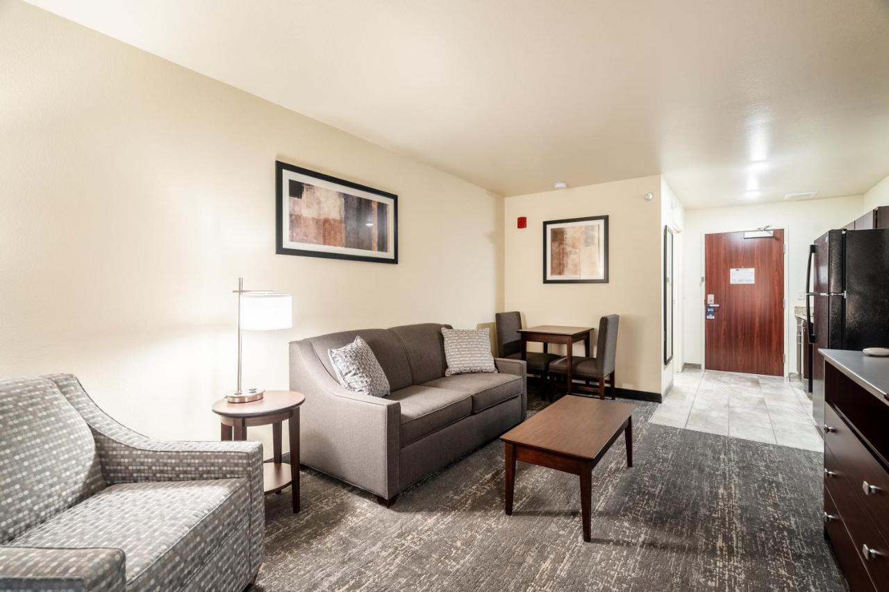 Cobblestone Hotel & Suites - Newport Zewnętrze zdjęcie